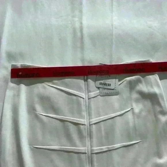New With Tags DONCASTER Women Skirt Size 10 White Pencil Knee Length Zip Career - Picture 4 of 8